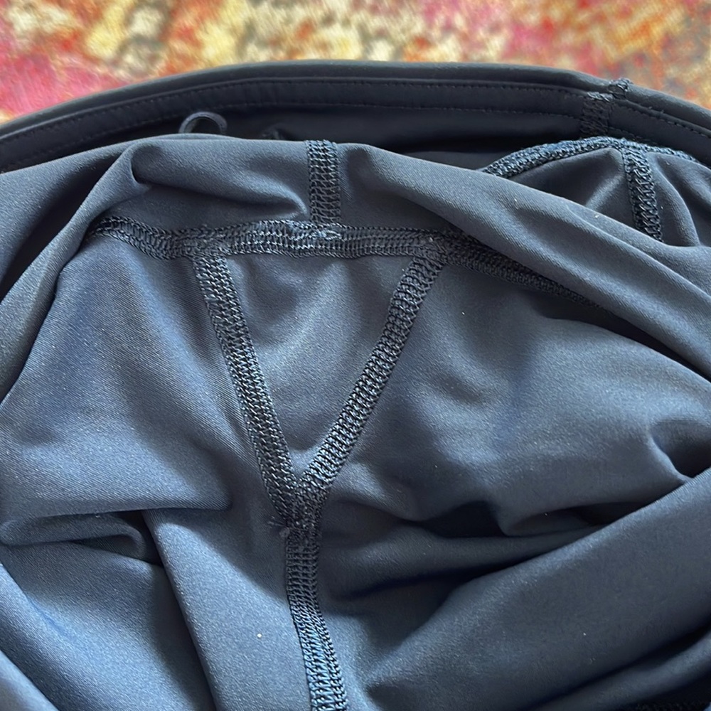 Lululemon Fast & Free Crop II 19” Non-Reflective In True Navy Size 6 - Picture 11 of 11